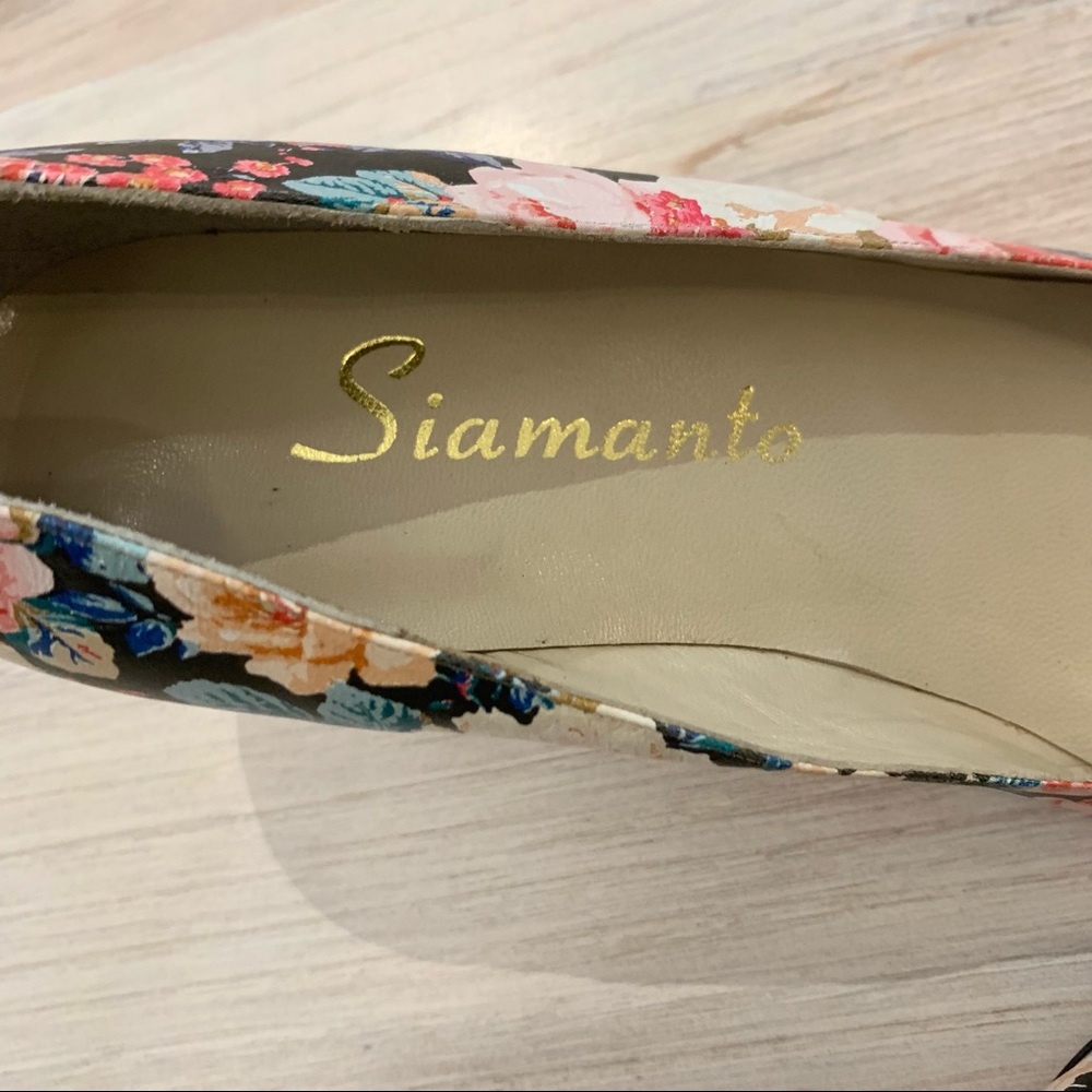 Siamanto Floral Heels - Picture 3 of 6